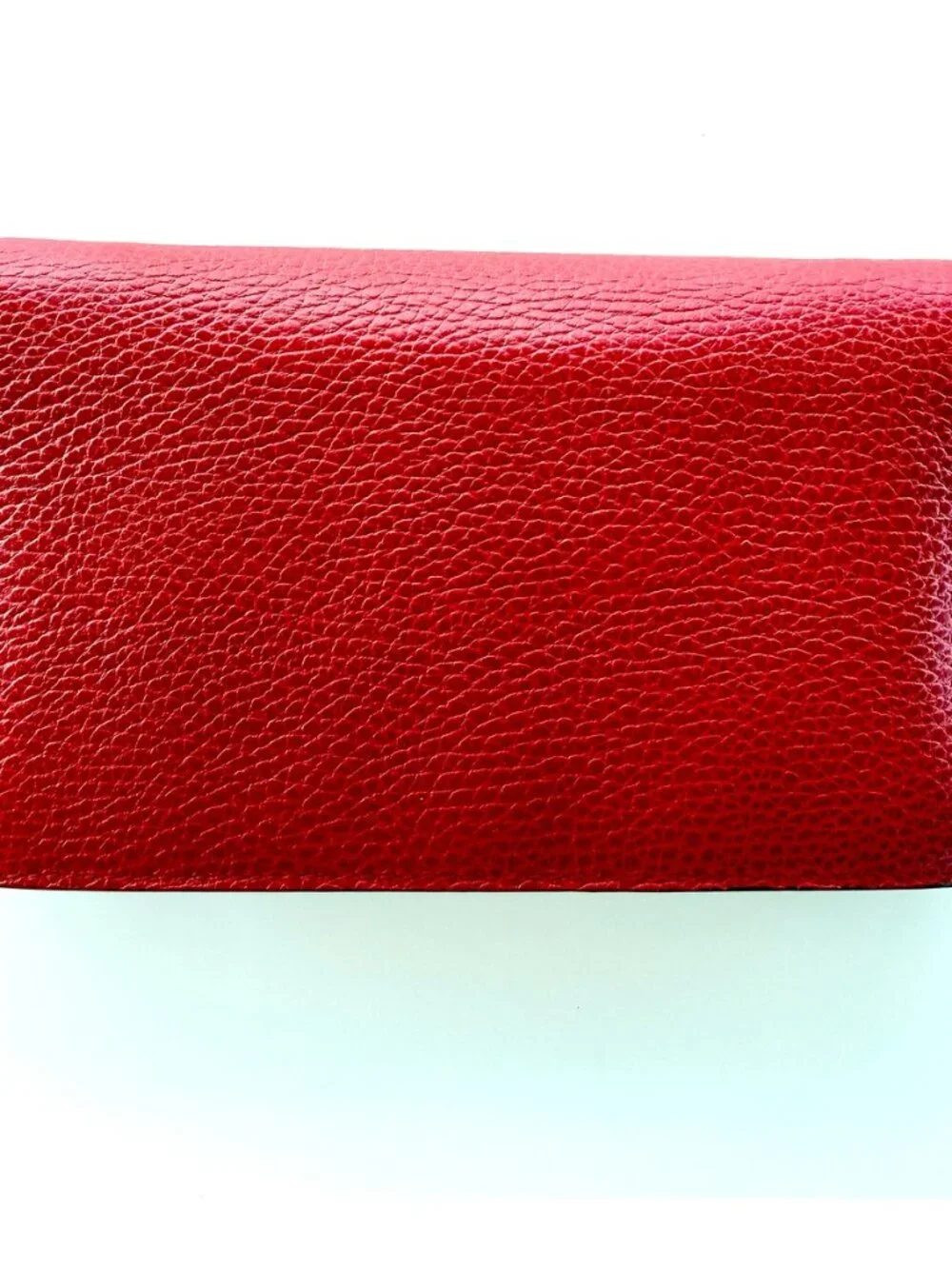 Gucci Interlocking G WOC Authentic Red Pebbled Leather Wallet on Chain Gold Tone